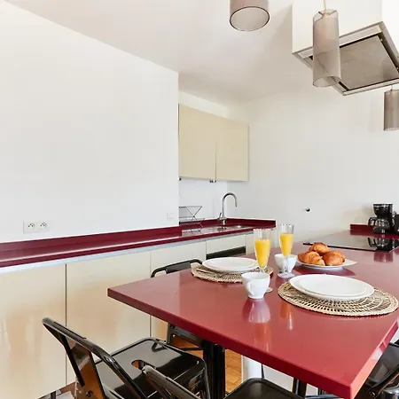Bnbnook - Chic 1br With Balcony - Latin Quarter Paris