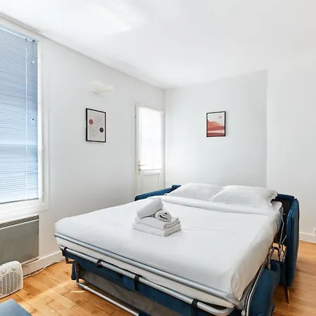 Lägenhet Bnbnook - Chic 1br With Balcony - Latin Quarter *